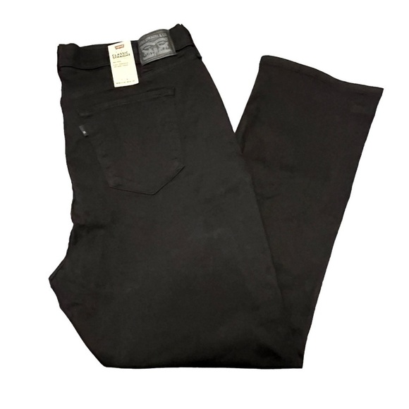 Levi Classic Straight Mid Rise Jeans. Black. Plus Size 18M #784 NWT - Picture 5 of 12